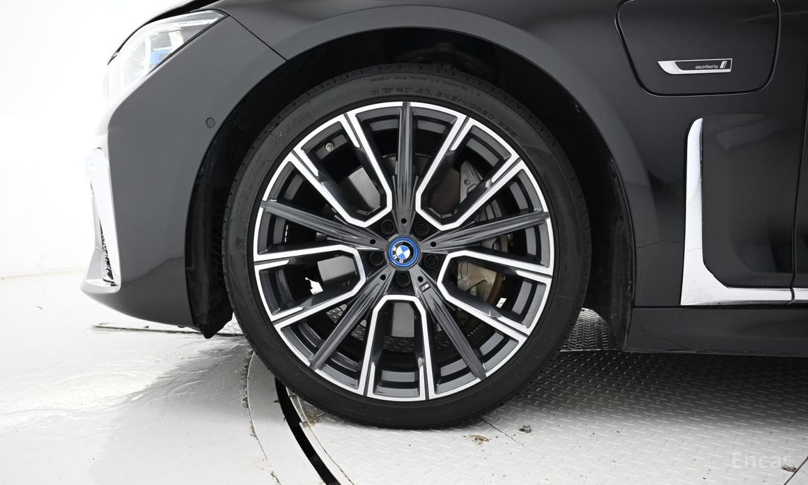 BMW 7 Series (G11) 745e i Performance M Sport №6