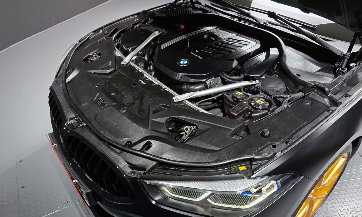 BMW 8 Series (G15)840i xDrive Golden Thunder Edition №7