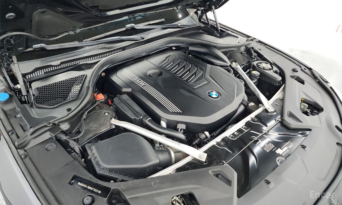 BMW 8 Series (G15) 840i xDrive M Sport Gran Coupe №7