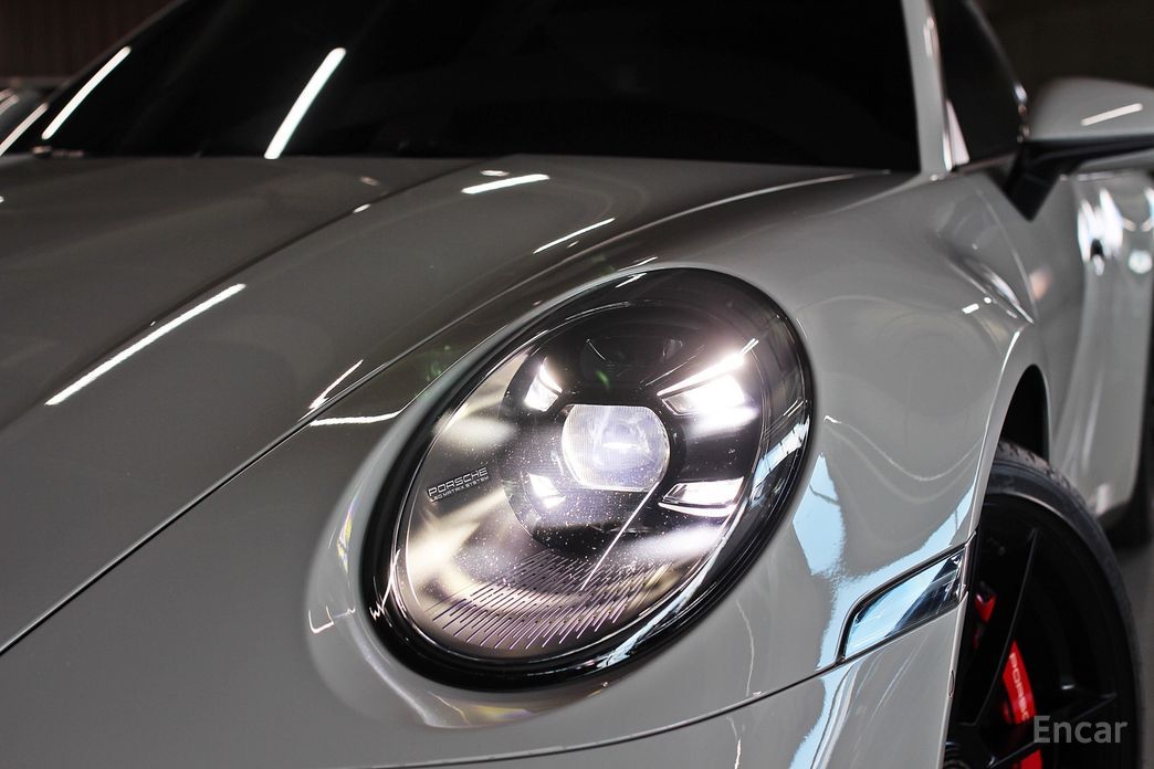 911 (992)Carrera 4 GTS 19