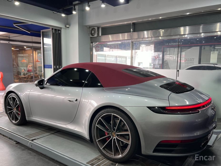 911 (992)Carrera S Cabriolet 3