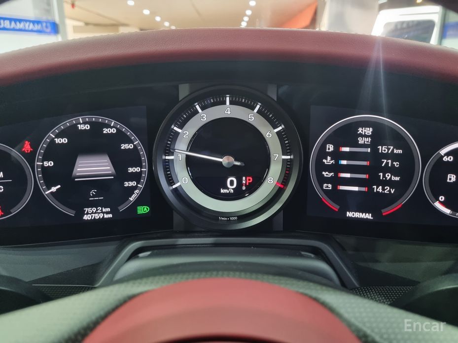 911 (992)Carrera S Cabriolet 9