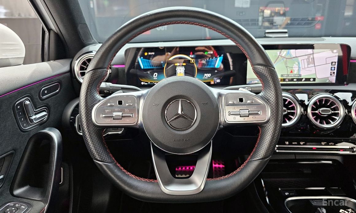 A-CLASS W177AMG A35 4MATIC Sedan 14