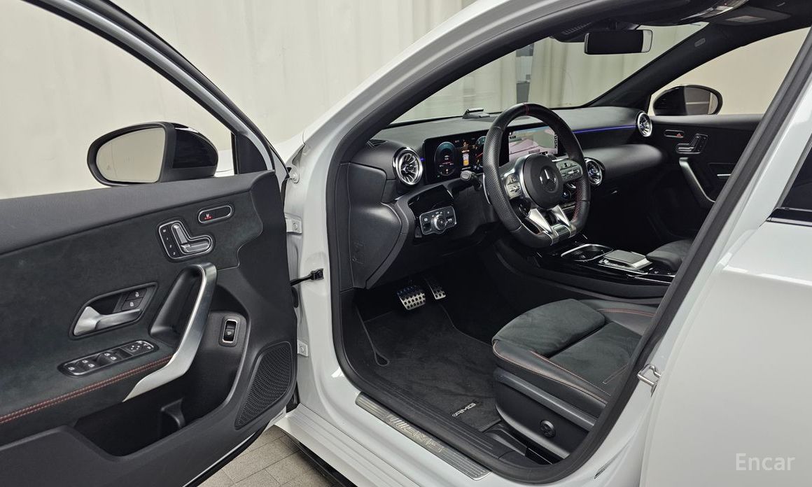 A-CLASS W177AMG A35 4MATIC Sedan 11