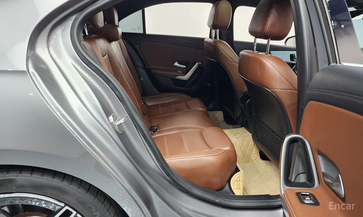 A-CLASS W177AMG A35 4MATIC Sedan 13