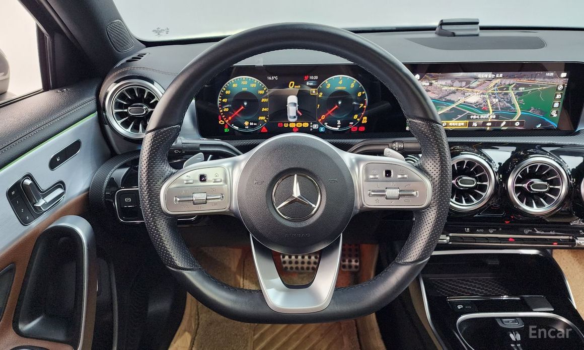 A-CLASS W177AMG A35 4MATIC Sedan 14