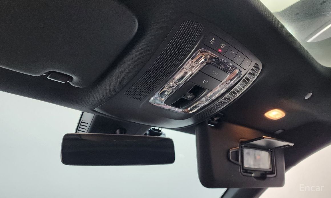 A-CLASS W177AMG A35 4MATIC Sedan 18