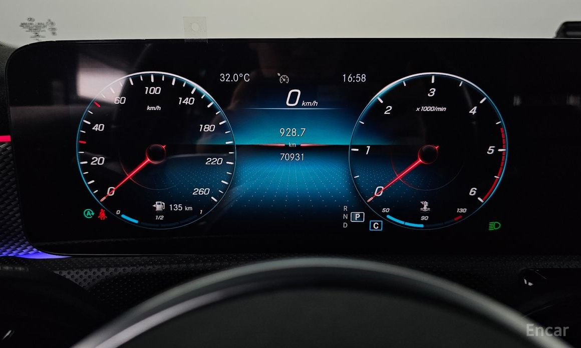 Mercedes-Benz A-Class W177A200d SEDAN №9