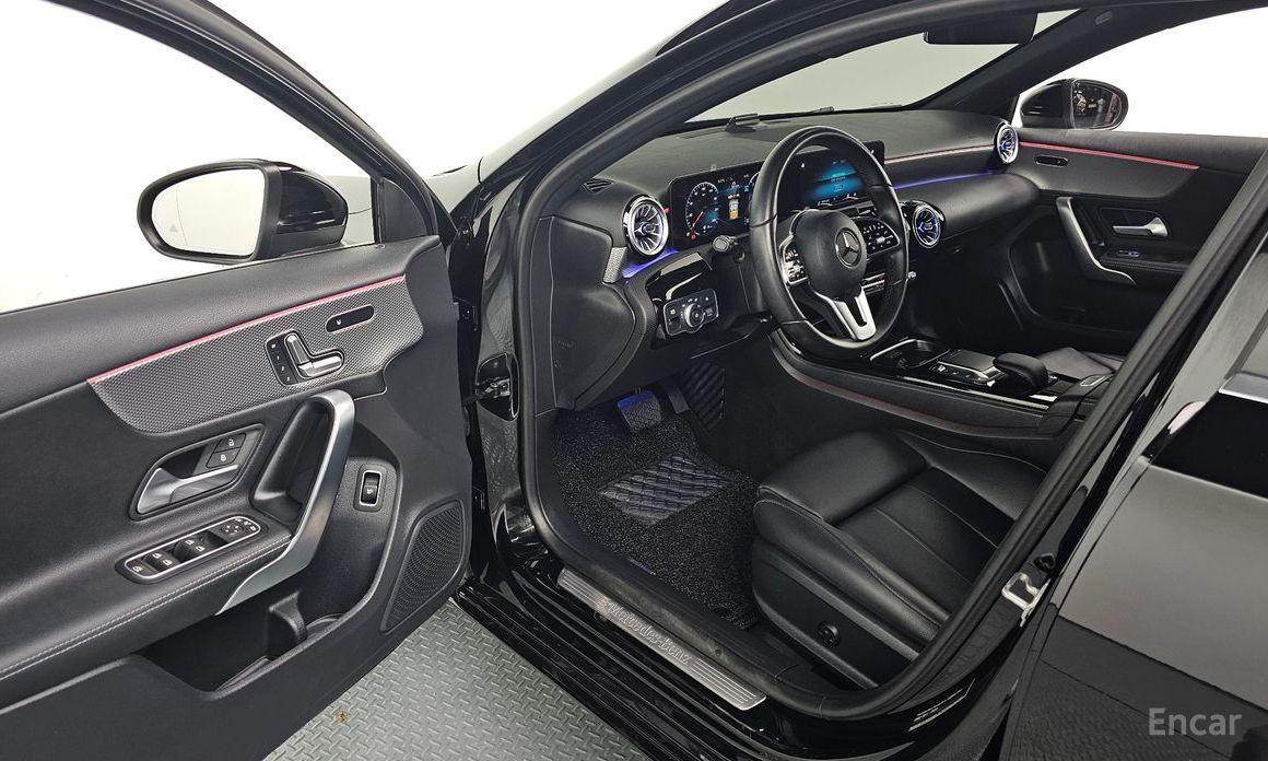 Mercedes-Benz A-Class W177A200d SEDAN №12