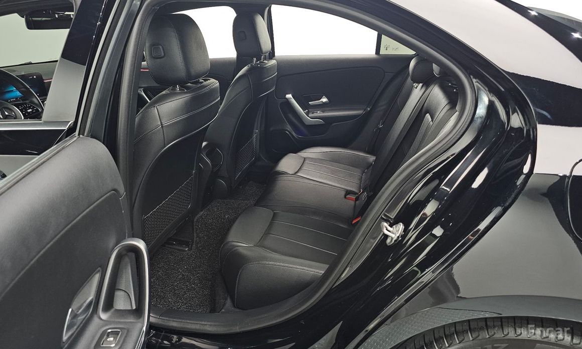 Mercedes-Benz A-Class W177A200d SEDAN №13