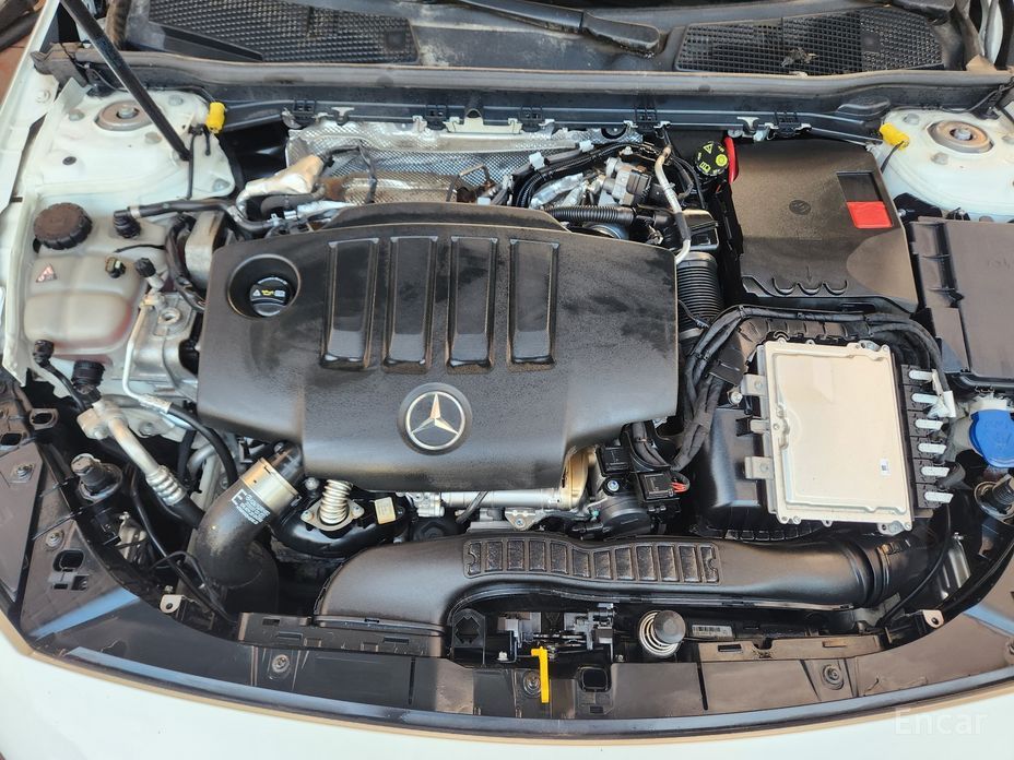 A-Class W177A200d SEDAN 7