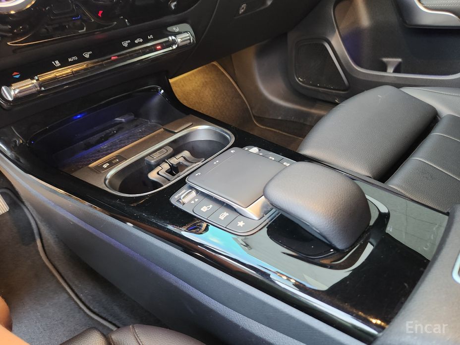 A-Class W177A200d SEDAN 14