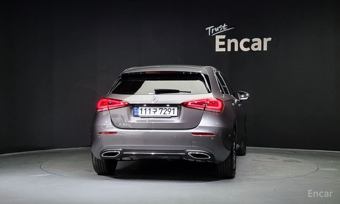 Mercedes-Benz A-Class W177A220 Hatchback №5