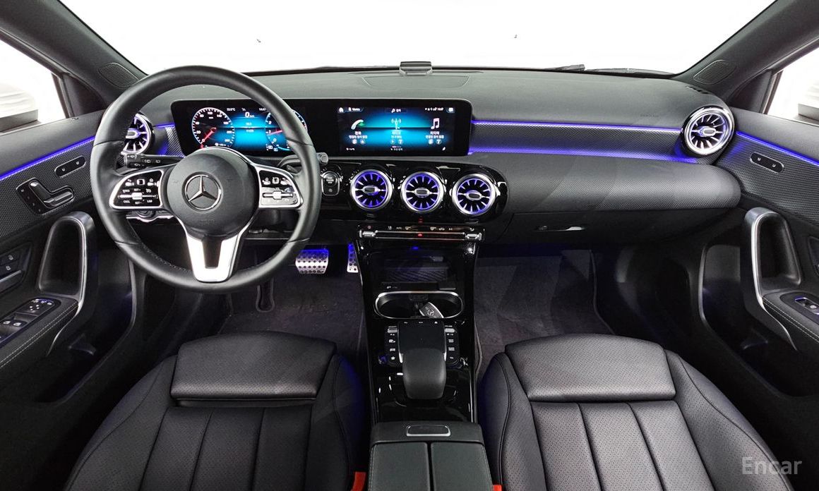 A-Class W177A220 Hatchback 8