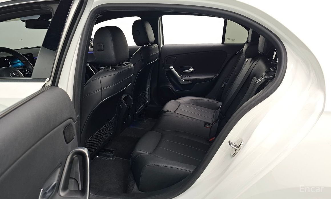 A-Class W177A220 Hatchback 12