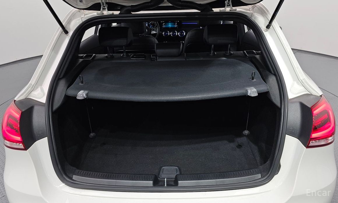 A-Class W177A220 Hatchback 21