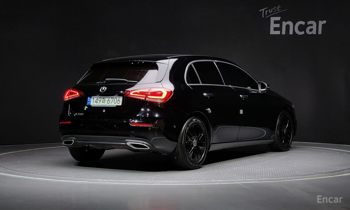 A-Class W177A220 Hatchback 3