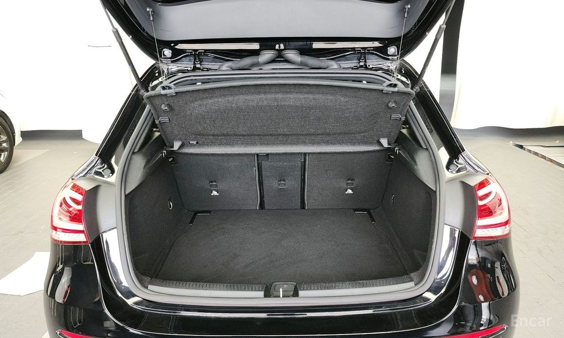 A-Class W177A220 Hatchback 21