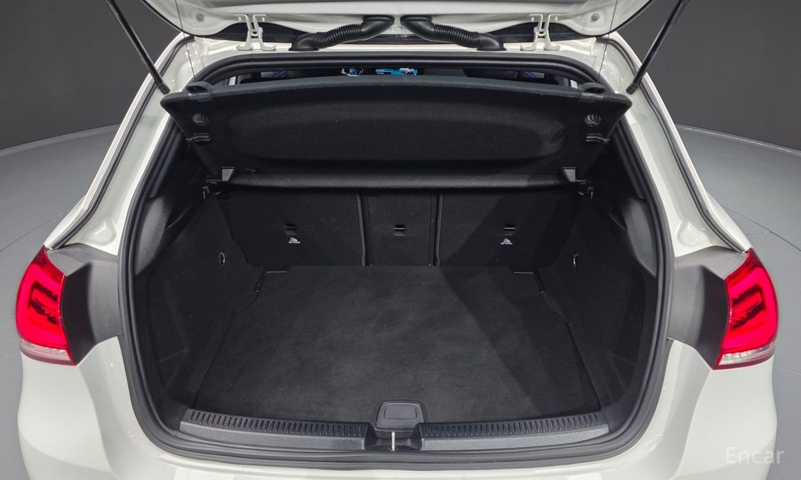 A-Class W177A220 Hatchback 21