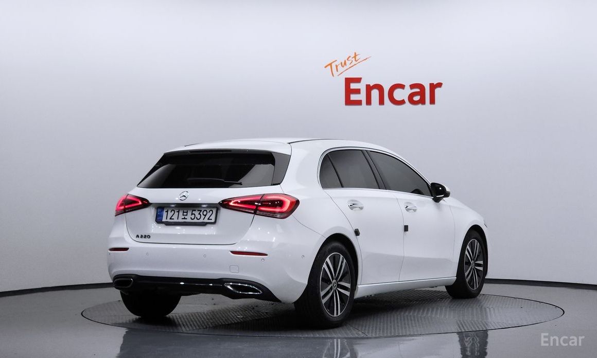 A-Class W177A220 Hatchback 3