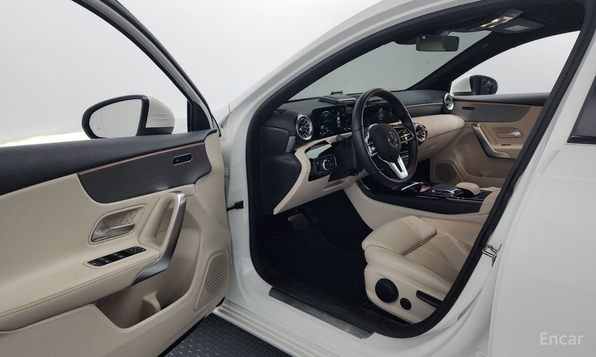 A-Class W177A220 Hatchback 11