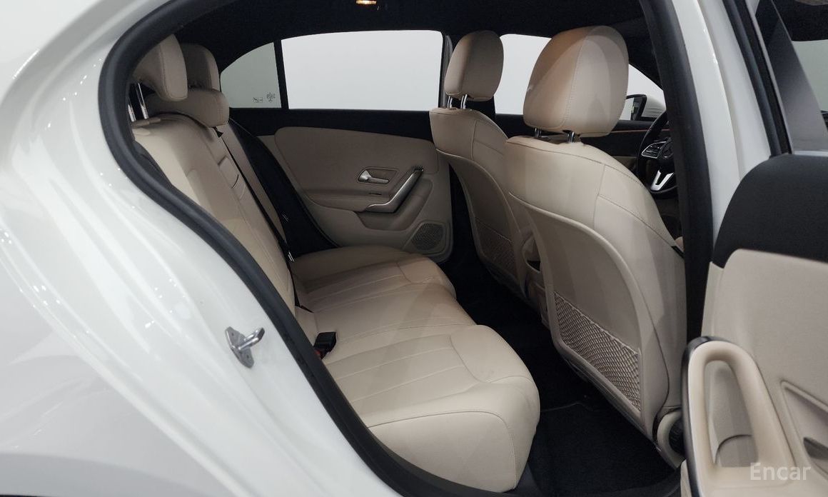 A-Class W177A220 Hatchback 13