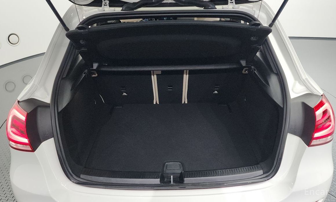 A-Class W177A220 Hatchback 21