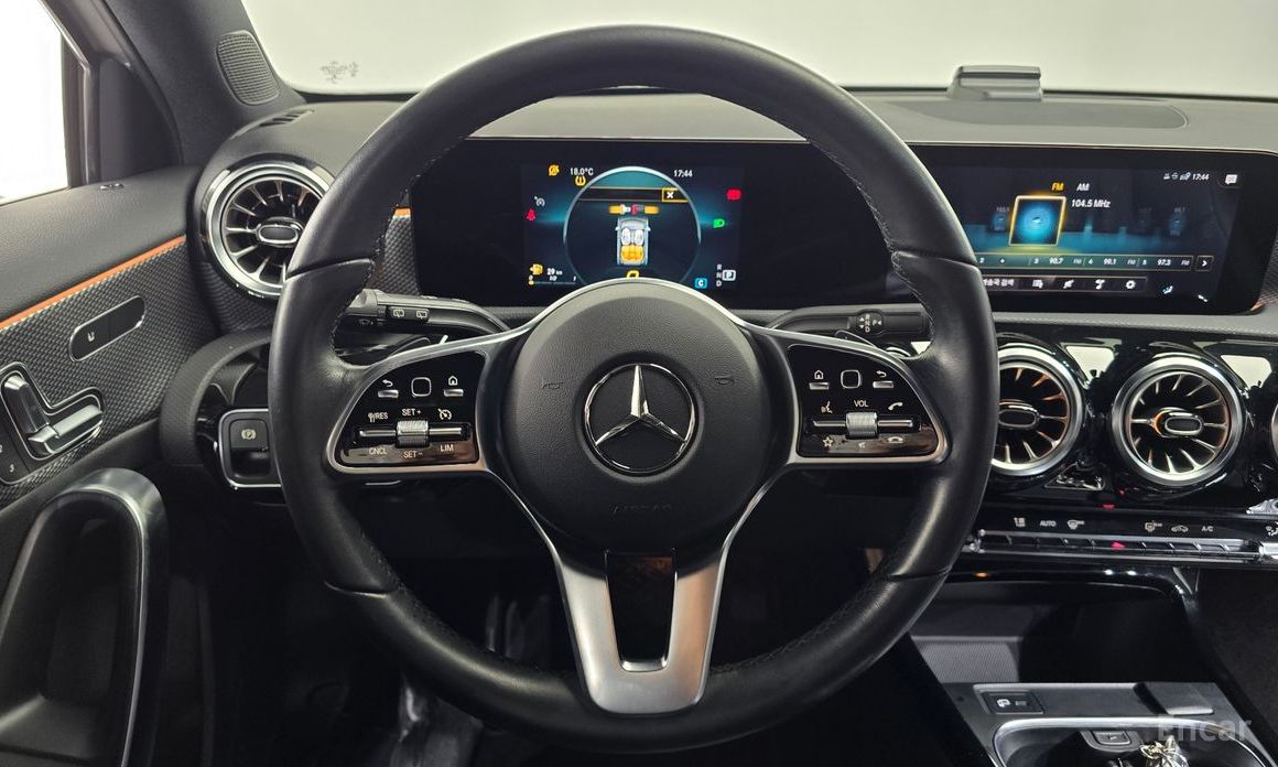 A-Class W177A220 Hatchback 14