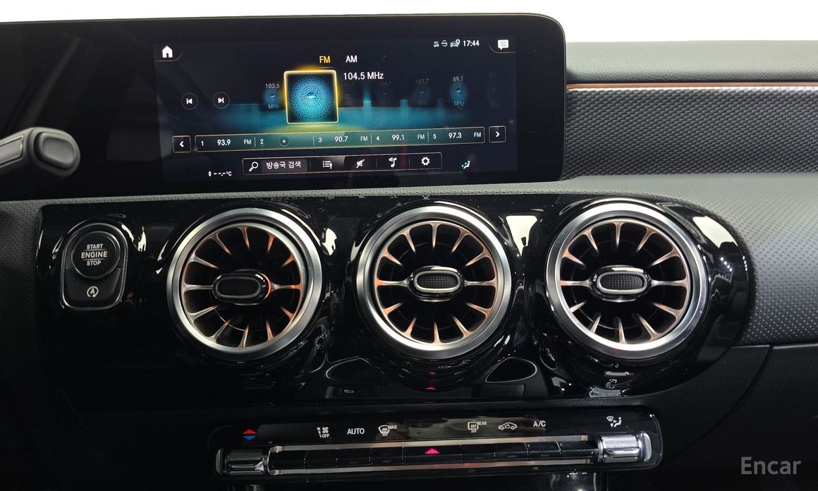 A-Class W177A220 Hatchback 16