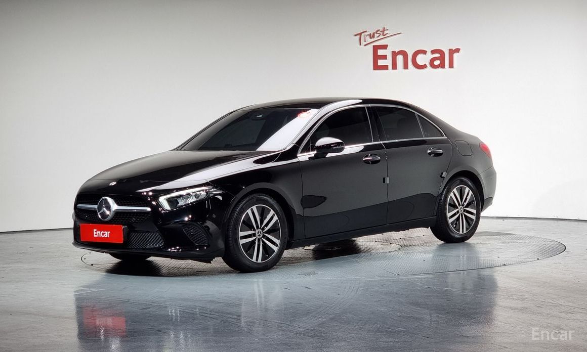 Mercedes-Benz A-Class W177A220 SEDAN №2