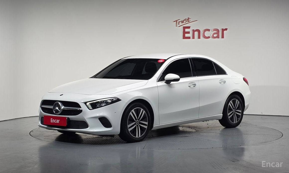 Mercedes-Benz A-Class W177A220 SEDAN №2
