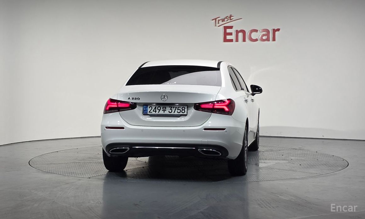 Mercedes-Benz A-Class W177A220 SEDAN №5