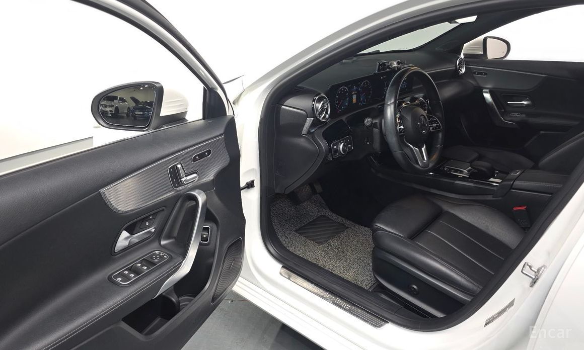 Mercedes-Benz A-Class W177A220 SEDAN №12