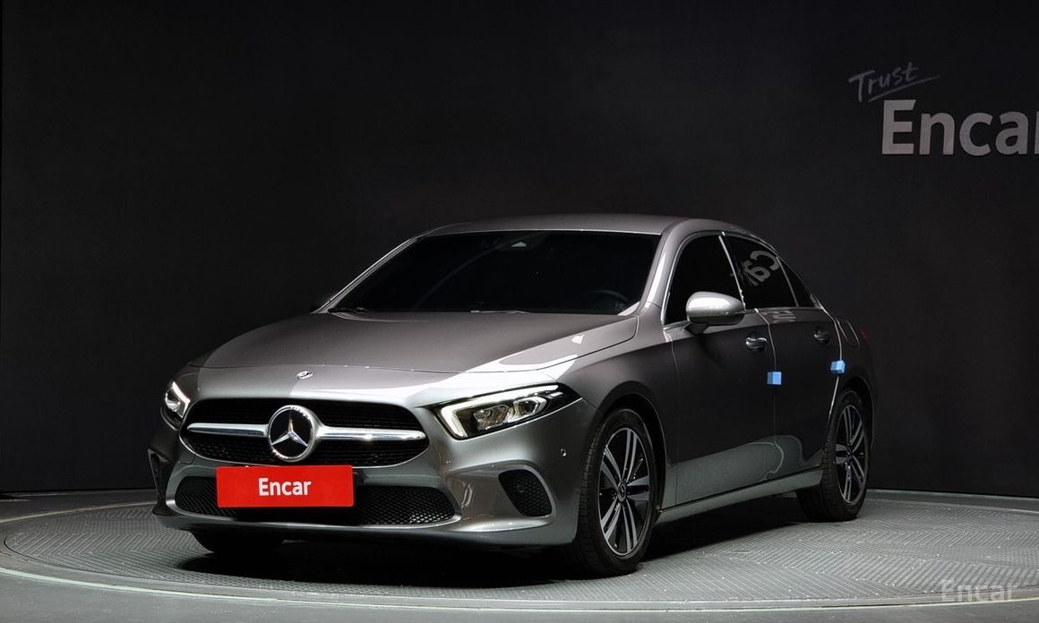 Mercedes-Benz A-Class W177A220 SEDAN №2