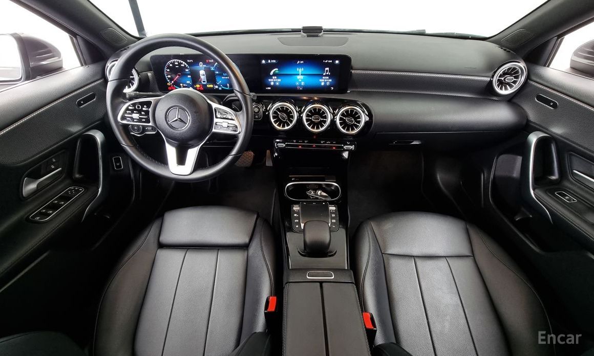 Mercedes-Benz A-Class W177A220 SEDAN №8