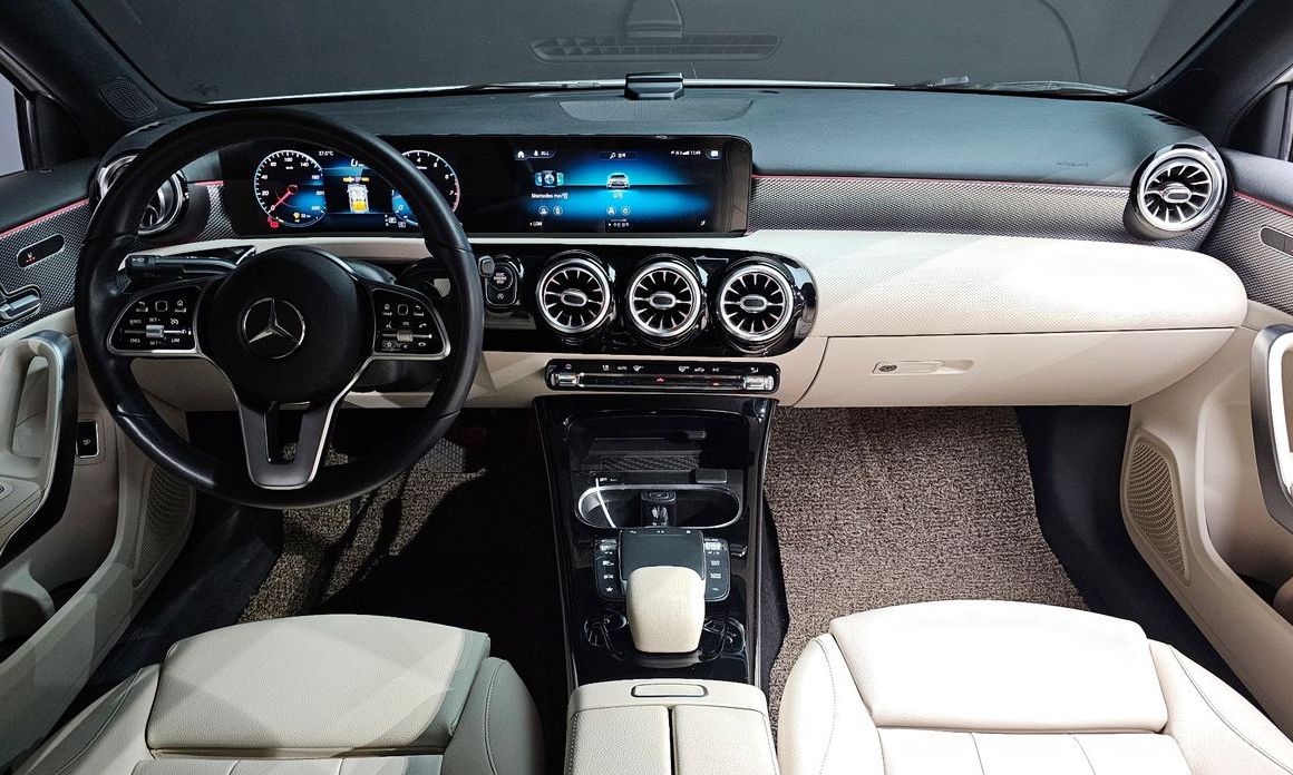 A-Class W177A220 SEDAN 8