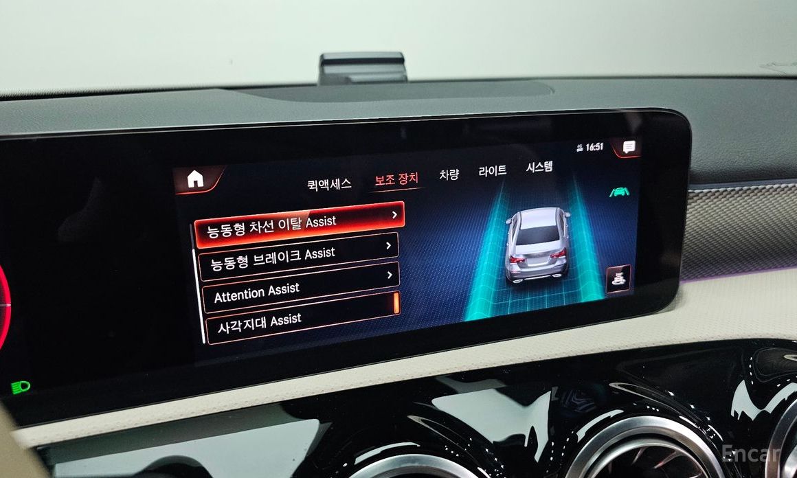 A-Class W177A220 SEDAN 17