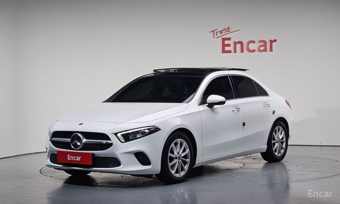 Mercedes-Benz A-Class W177A220 SEDAN №2
