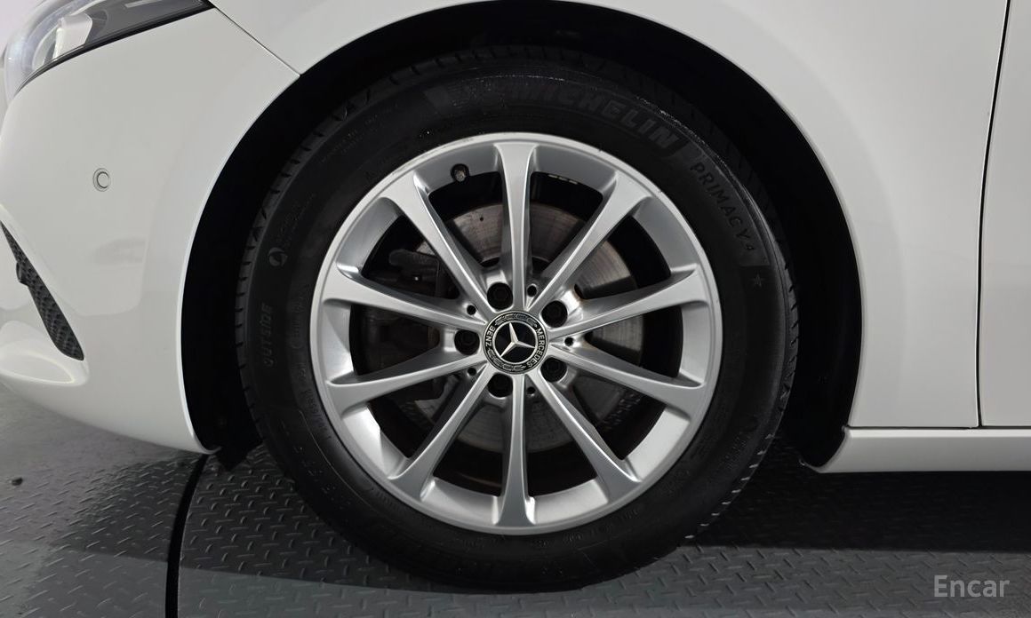 Mercedes-Benz A-Class W177A220 SEDAN №6