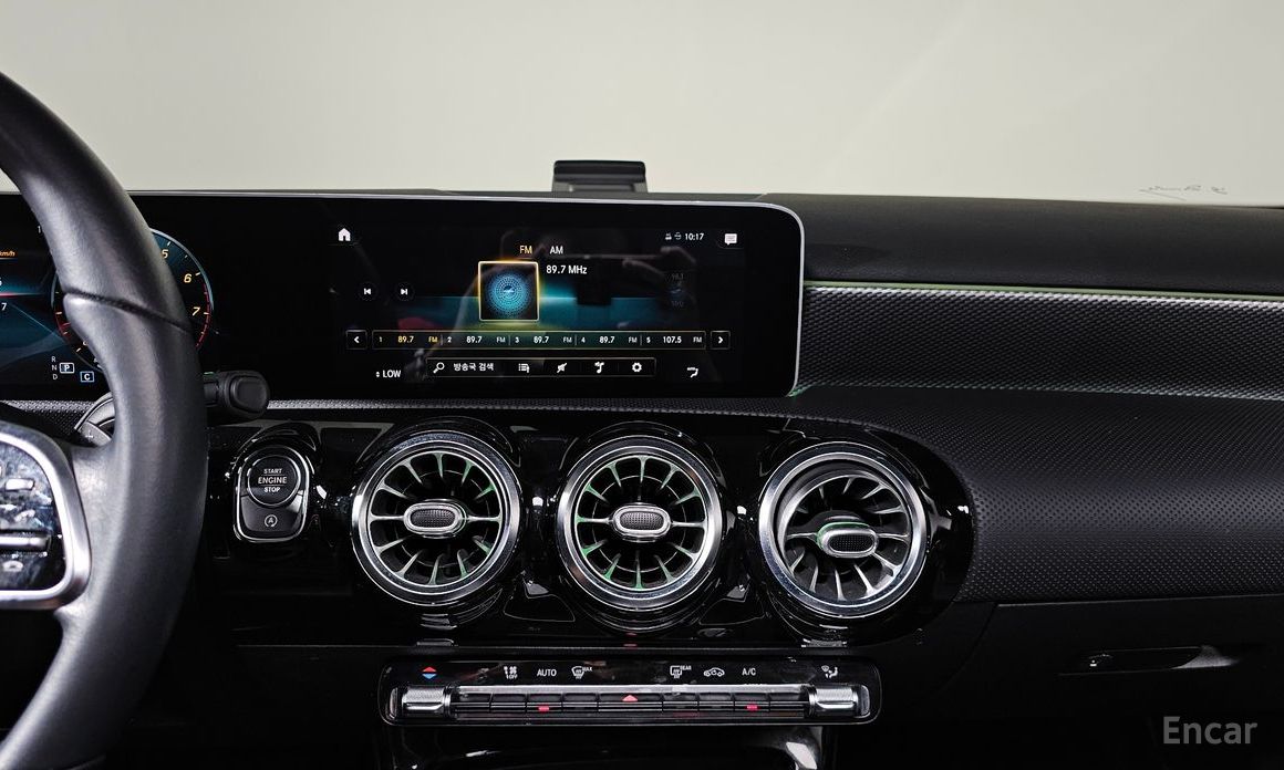 Mercedes-Benz A-Class W177A220 SEDAN №16