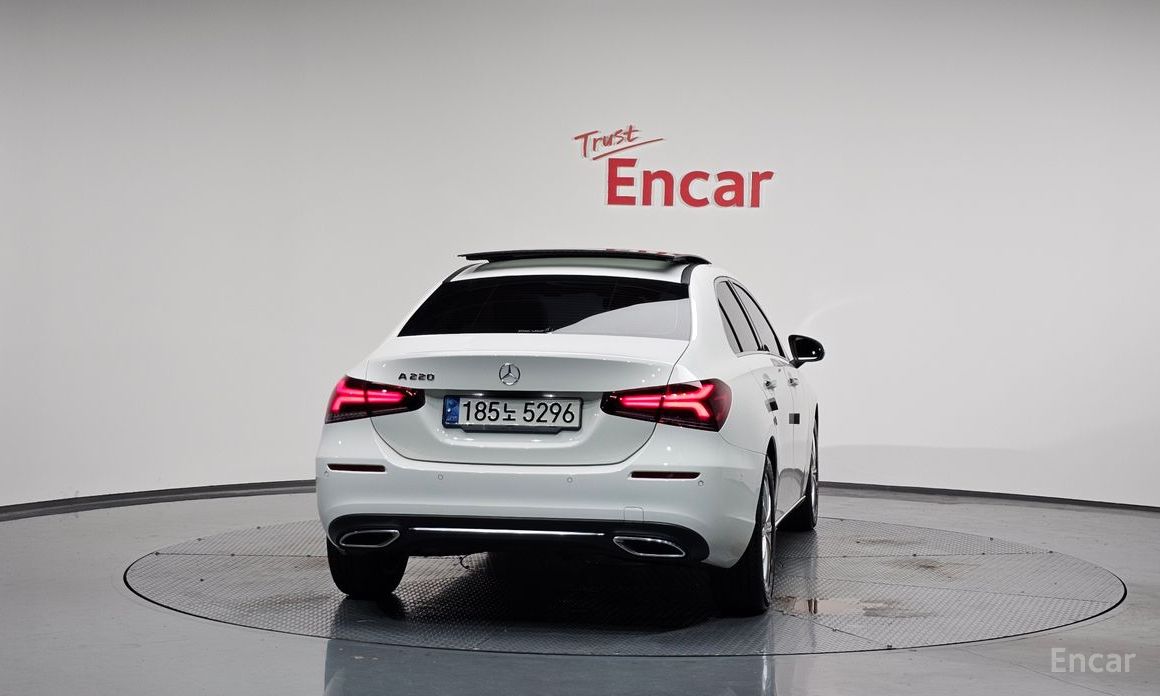 Mercedes-Benz A-Class W177A220 SEDAN №4