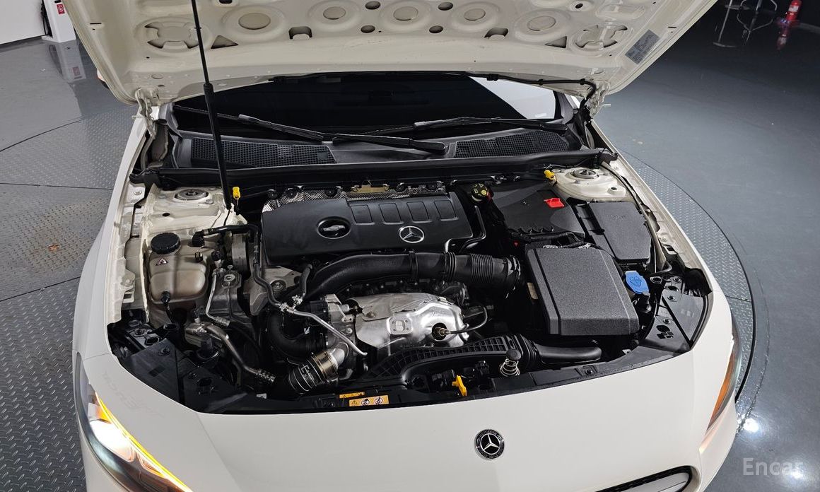 Mercedes-Benz A-Class W177A220 SEDAN №6