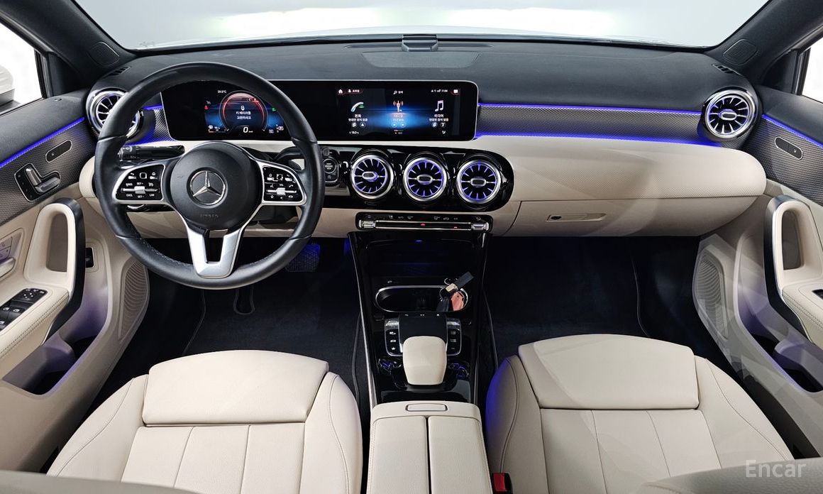 Mercedes-Benz A-Class W177A220 SEDAN №7