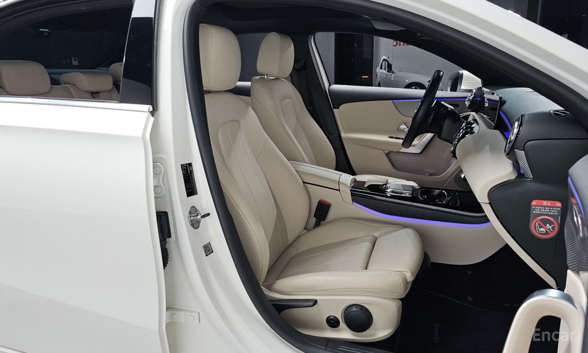 Mercedes-Benz A-Class W177A220 SEDAN №10