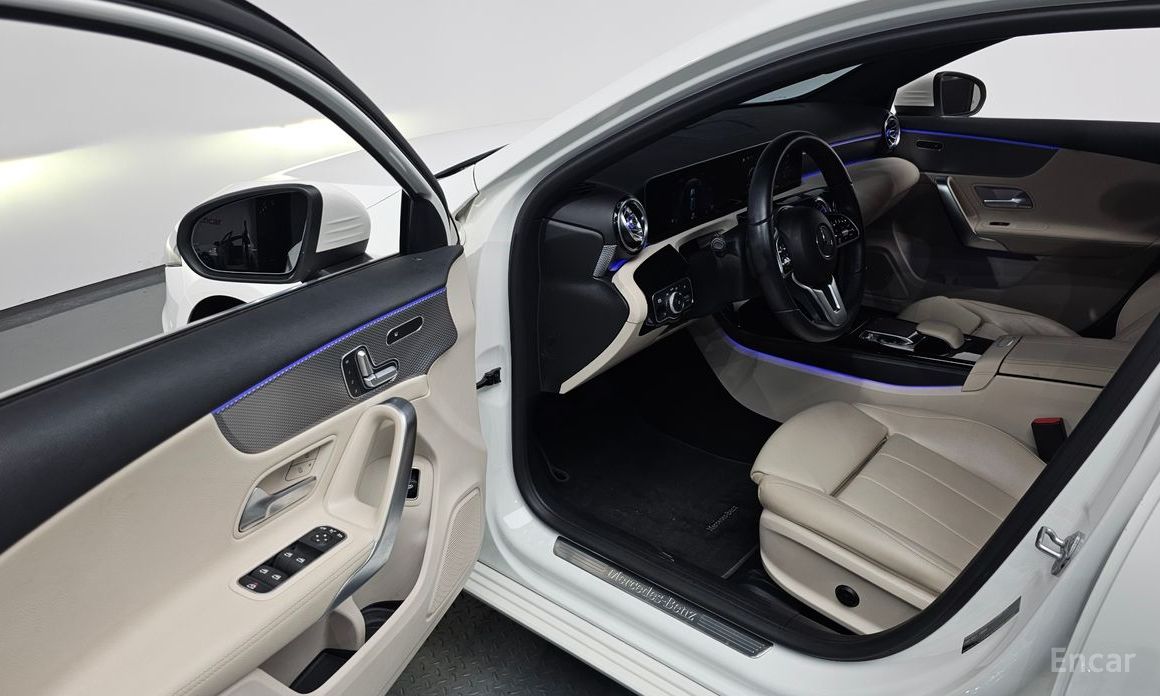 Mercedes-Benz A-Class W177A220 SEDAN №11