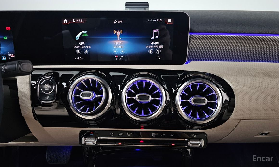 Mercedes-Benz A-Class W177A220 SEDAN №14