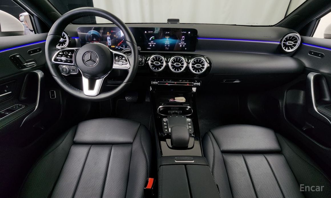 Mercedes-Benz A-Class W177A220 SEDAN №8