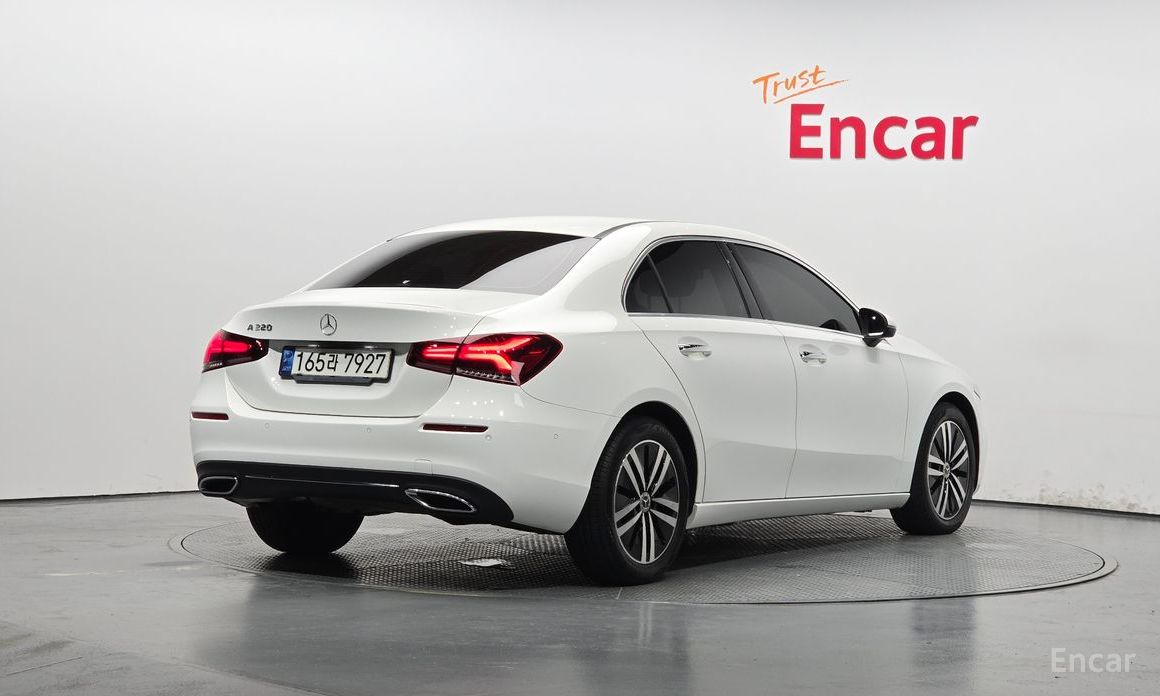 Mercedes-Benz A-Class W177A220 SEDAN №3