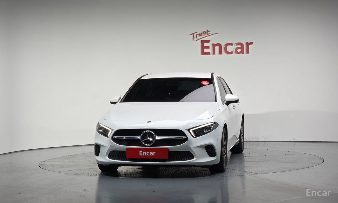 Mercedes-Benz A-Class W177A220 SEDAN №3