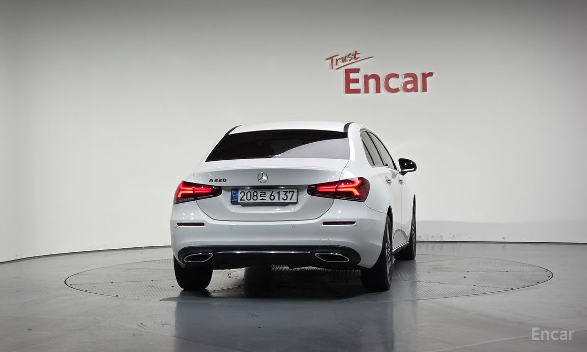 Mercedes-Benz A-Class W177A220 SEDAN №4